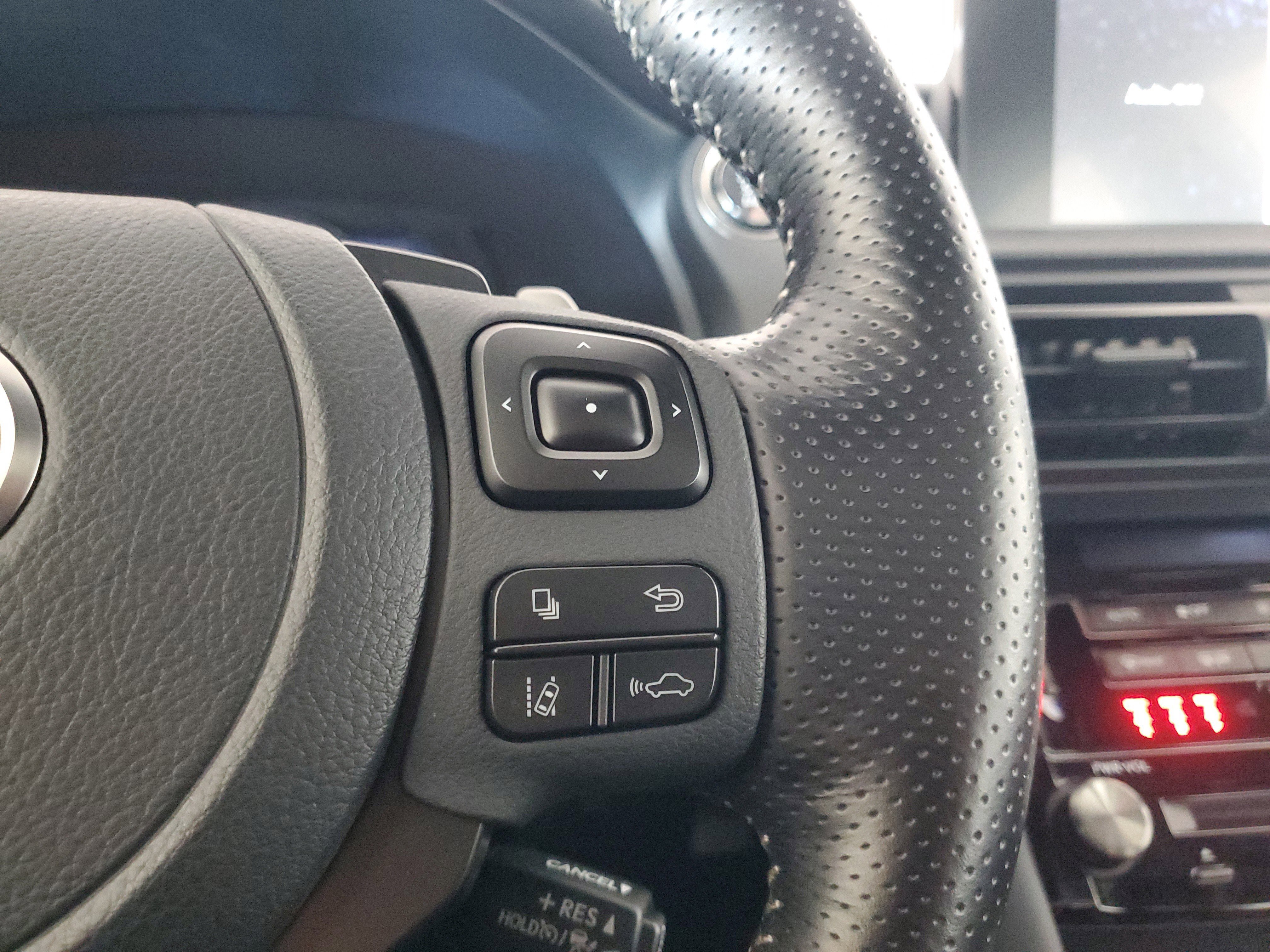 Used 2023 Lexus IS 350 F Sport w/ Memory Package image 27