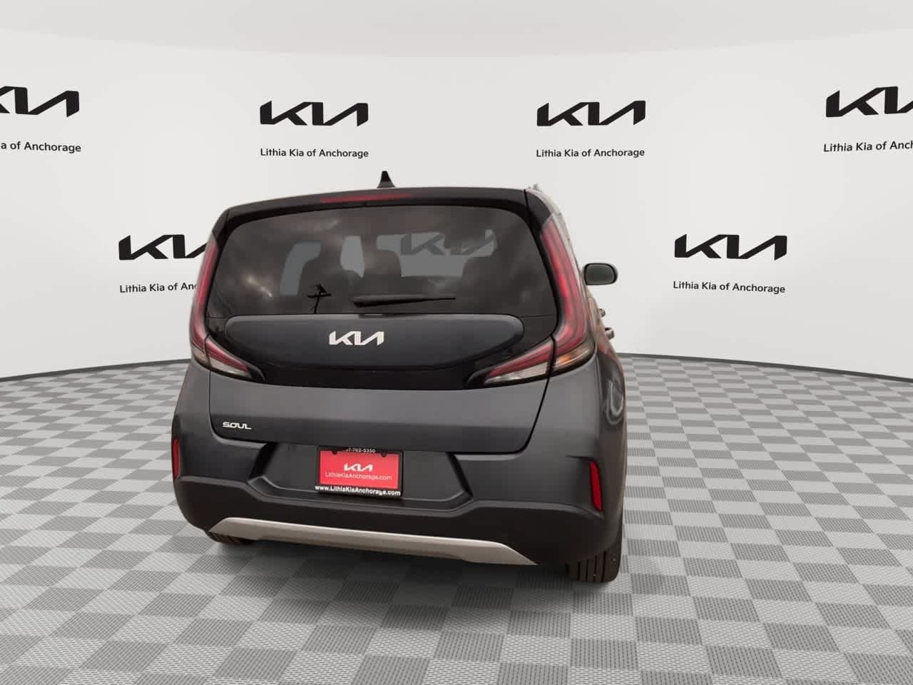 Used 2024 Kia Soul LX w/ Option Group 015 FWD image 7