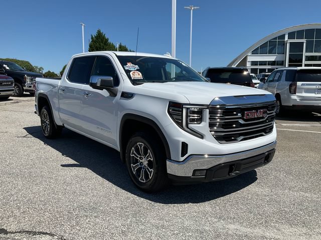 Used 2024 GMC Sierra 1500 SLT RWD image 3