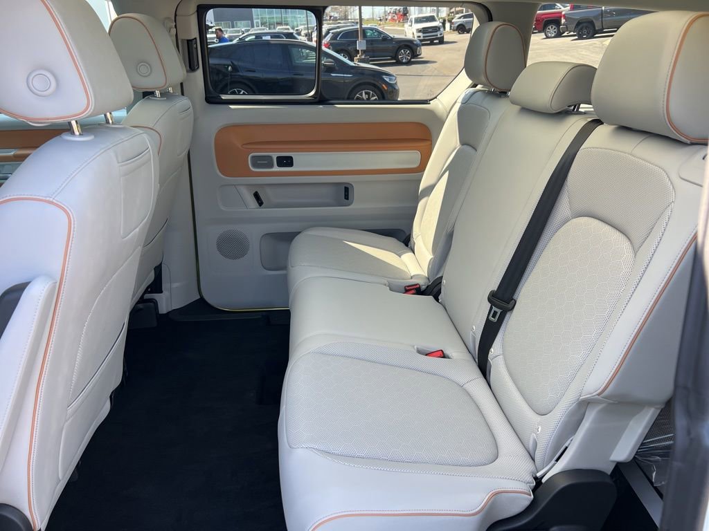 New 2025 Volkswagen ID. Buzz 1st Edition image 24