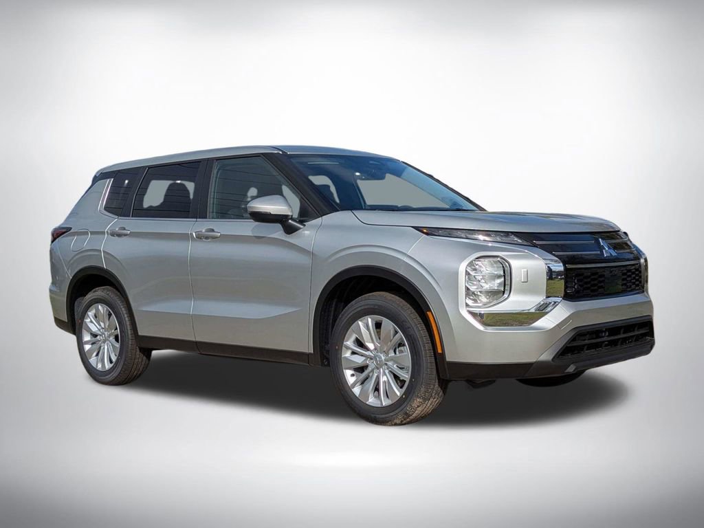 New 2026 Mitsubishi Outlander ES AWD/4WD image 2