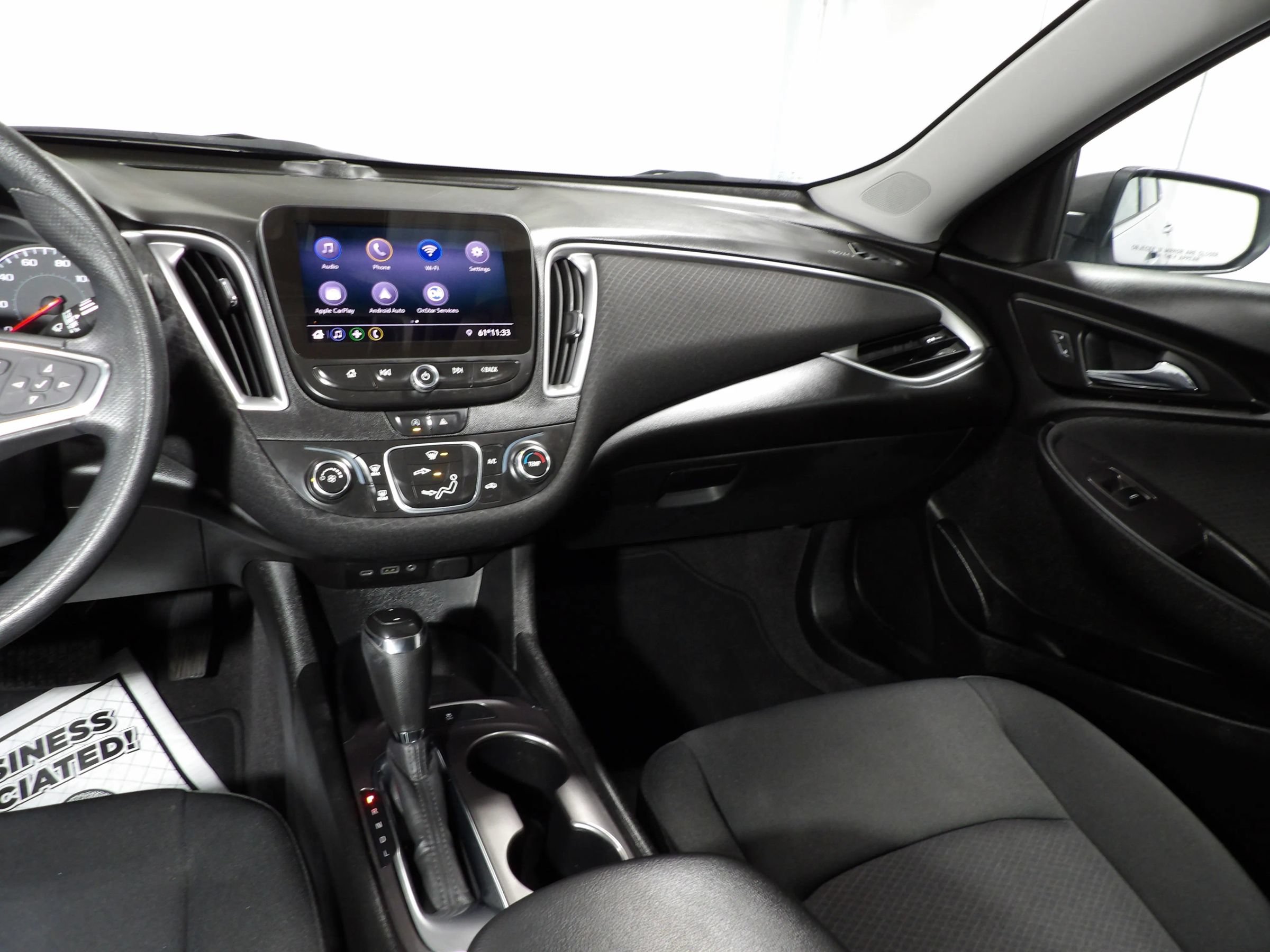 Used 2020 Chevrolet Malibu LS FWD image 12