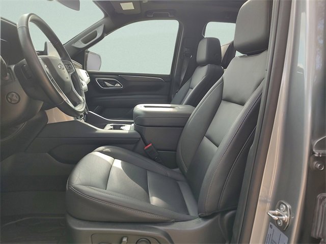 Used 2024 Chevrolet Tahoe Z71 w/ Luxury Package image 30