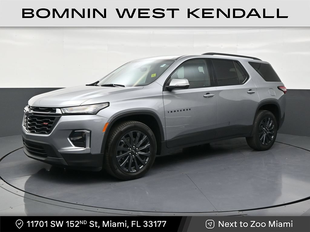 Used 2023 Chevrolet Traverse RS