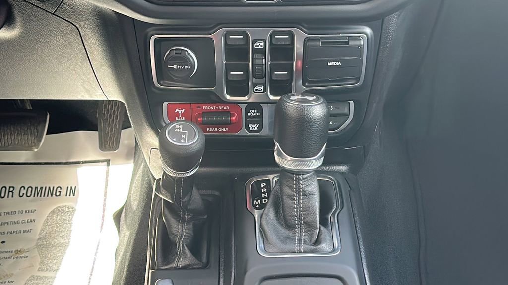 Used 2024 Jeep Wrangler Rubicon image 21