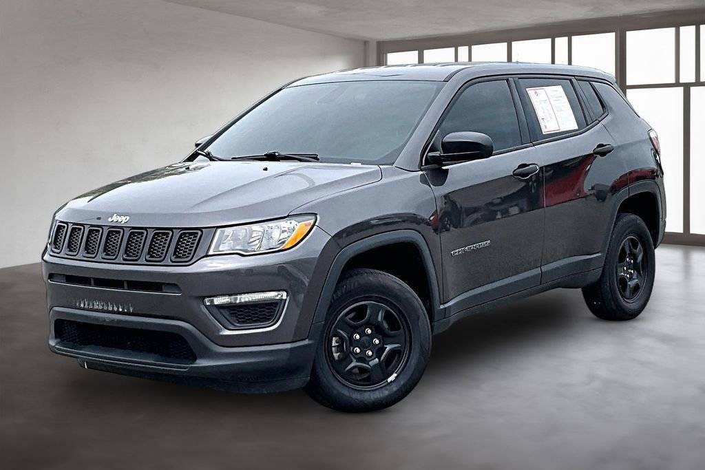Used 2017 Jeep Compass Sport w/ Tech Group AWD/4WD image 3