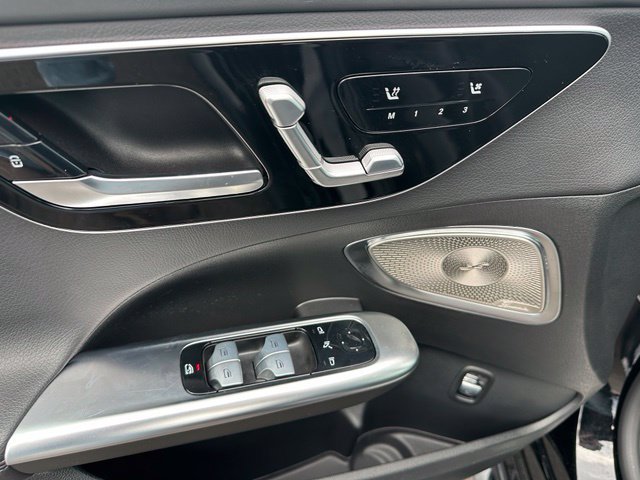 Used 2024 Mercedes-Benz C 300 4MATIC Sedan w/ AMG Line w/ Night Package image 21