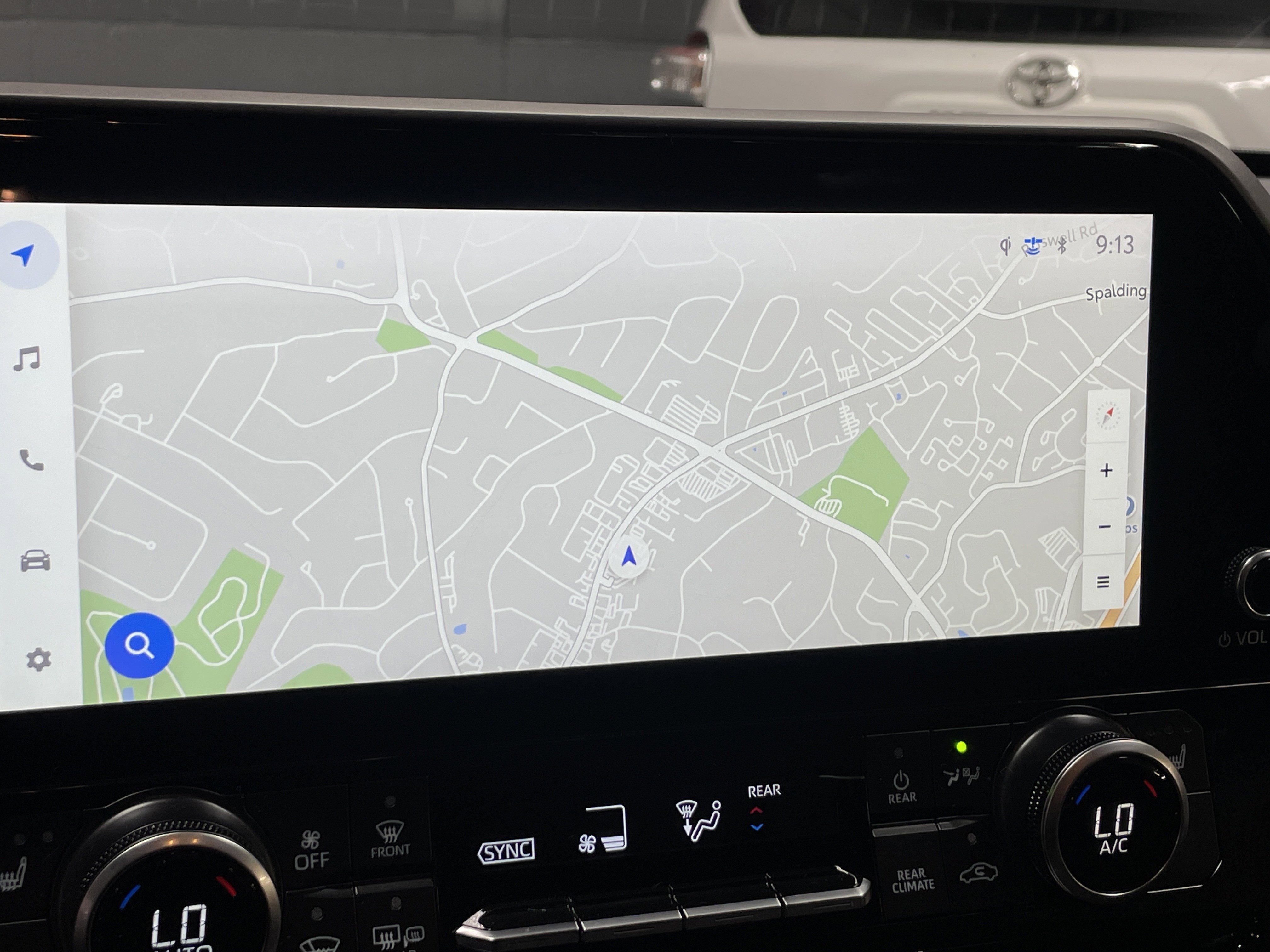 Used 2026 Toyota Highlander XLE image 24