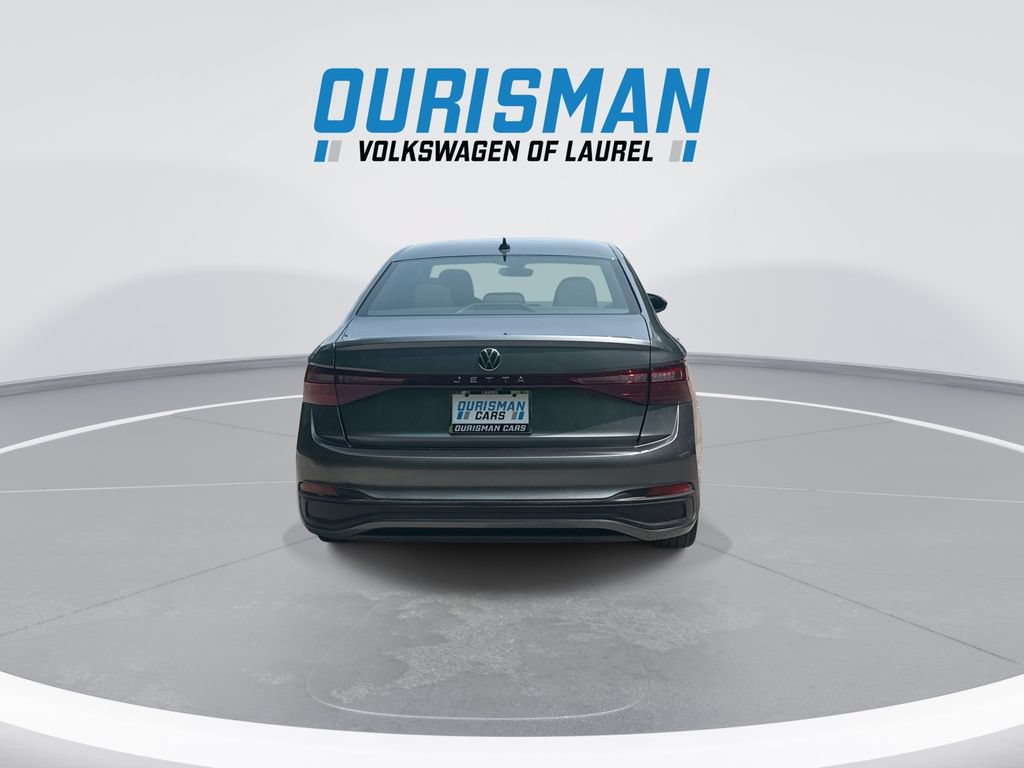 Used 2025 Volkswagen Jetta Sport FWD image 7