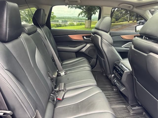 Used 2022 Acura MDX w/ Technology Package AWD/4WD image 11