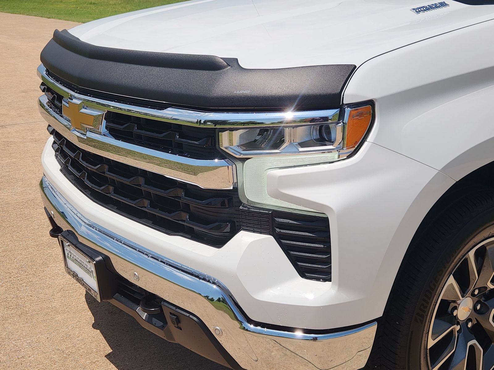 Used 2025 Chevrolet Silverado 1500 LT w/ Texas Edition Plus RWD image 10