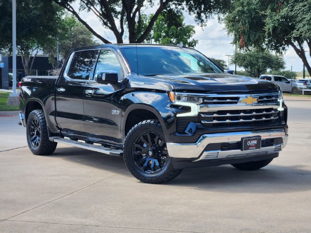 Used 2025 Chevrolet Silverado 1500 LTZ w/ LTZ Premium Texas Edition AWD/4WD image 2