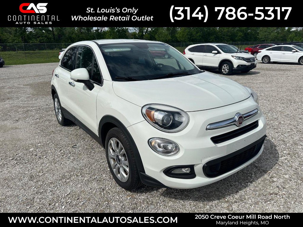 Used 2016 FIAT 500X Lounge FWD image 1