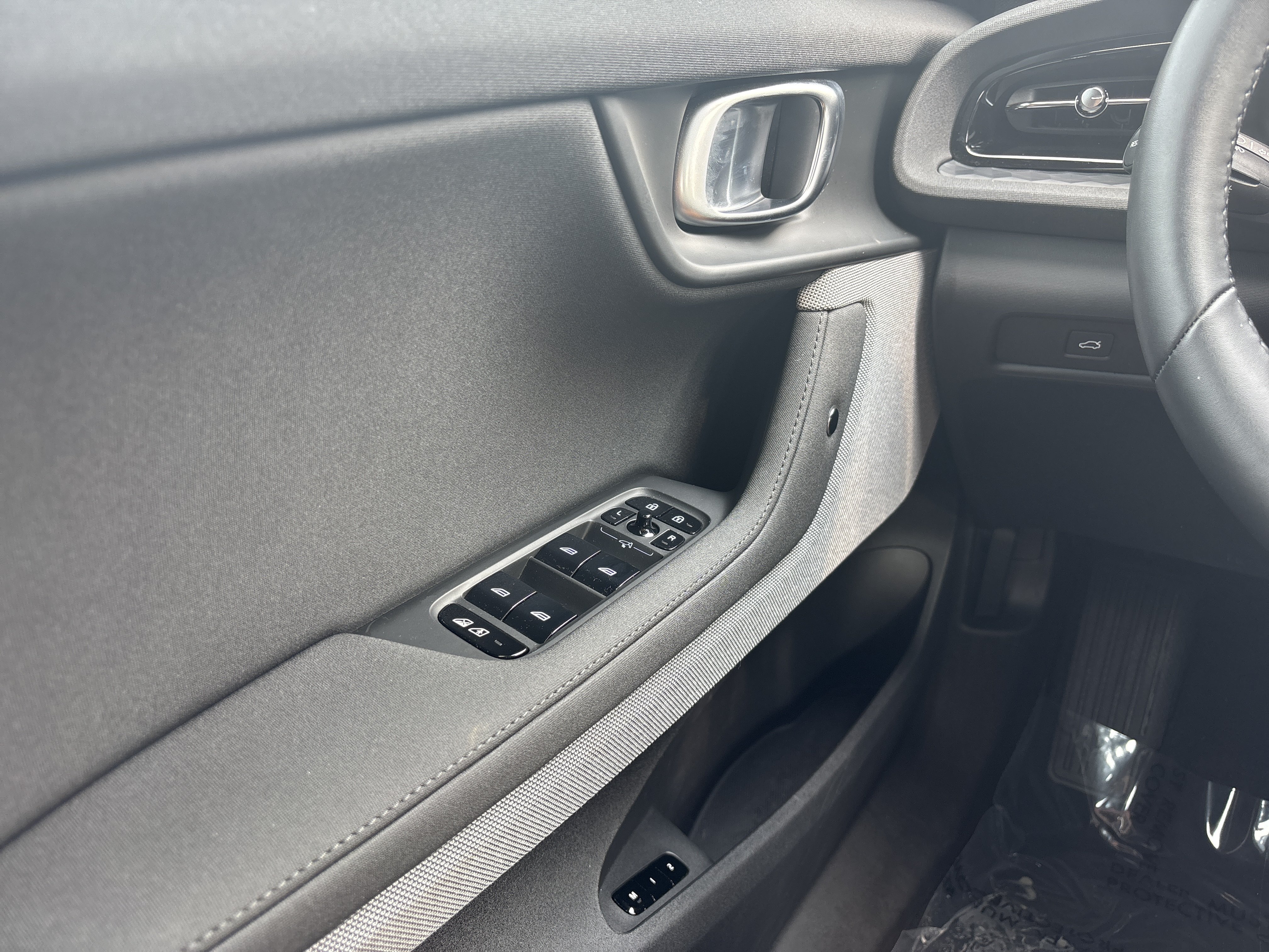 Used 2024 Polestar Polestar 2 AWD/4WD image 31