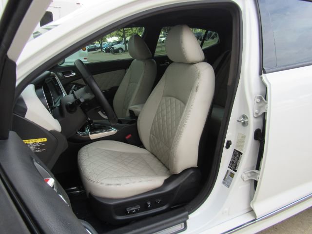 Used 2015 Kia Optima SX image 6