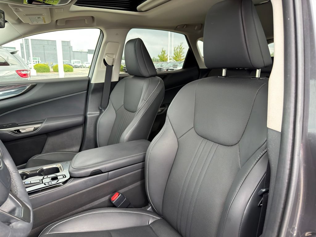 Used 2025 Lexus NX 350h AWD w/ Accessory Package (2T) image 13