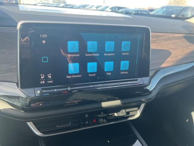 New 2026 Volkswagen Atlas SEL Premium R-Line image 18