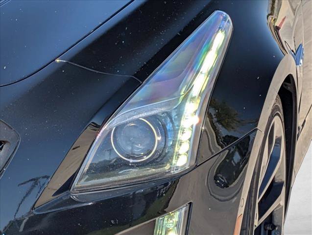 Used 2018 Cadillac CTS V w/ Luxury Package RWD image 9