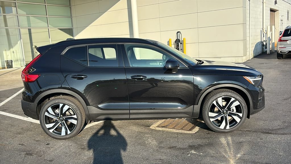 New 2026 Volvo XC40 B5 Ultra w/ Protection Package Premier AWD/4WD image 29