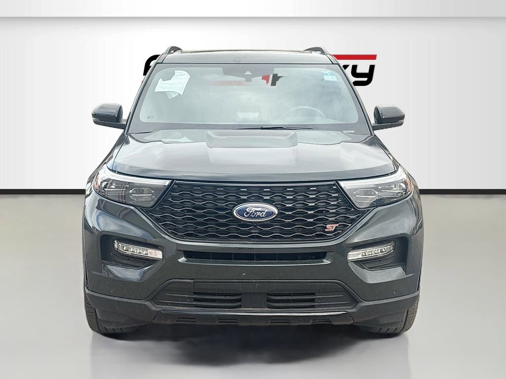 Used 2023 Ford Explorer ST w/ Equipment Group 401A image 2