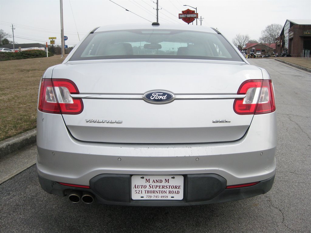 Used 2011 Ford Taurus SEL w/ 201A Rapid Spec Order Code image 6