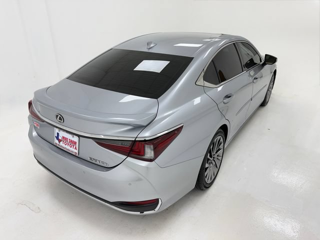 Used 2025 Lexus ES 300h w/ Technology Package FWD image 40