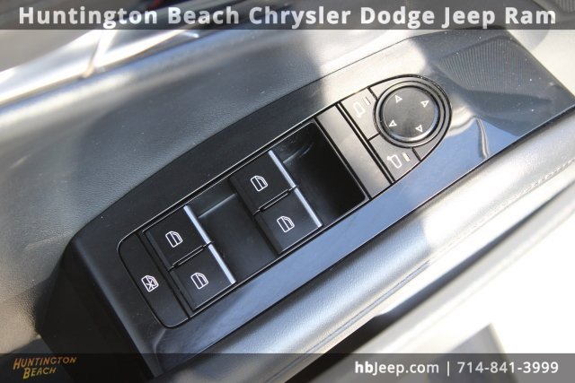 Used 2023 MAZDA MAZDA3 s image 11