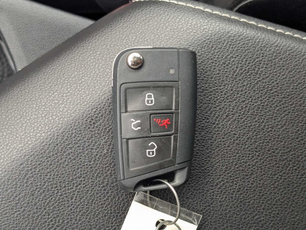 Certified 2026 Volkswagen Jetta Sport FWD image 45