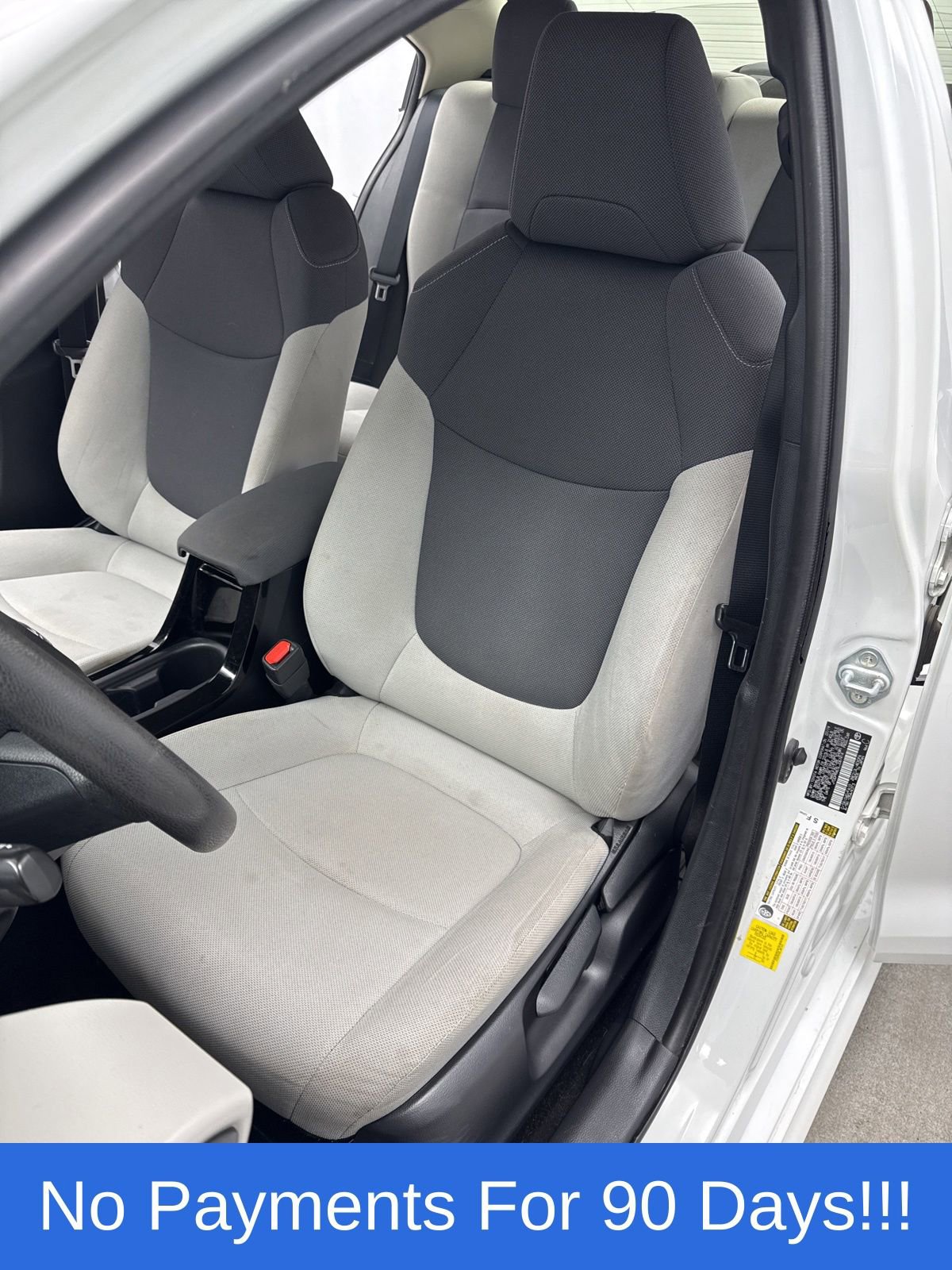 Used 2020 Toyota Corolla L image 10