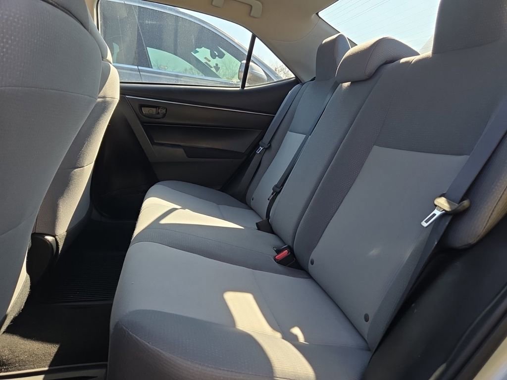 Used 2016 Toyota Corolla L image 7