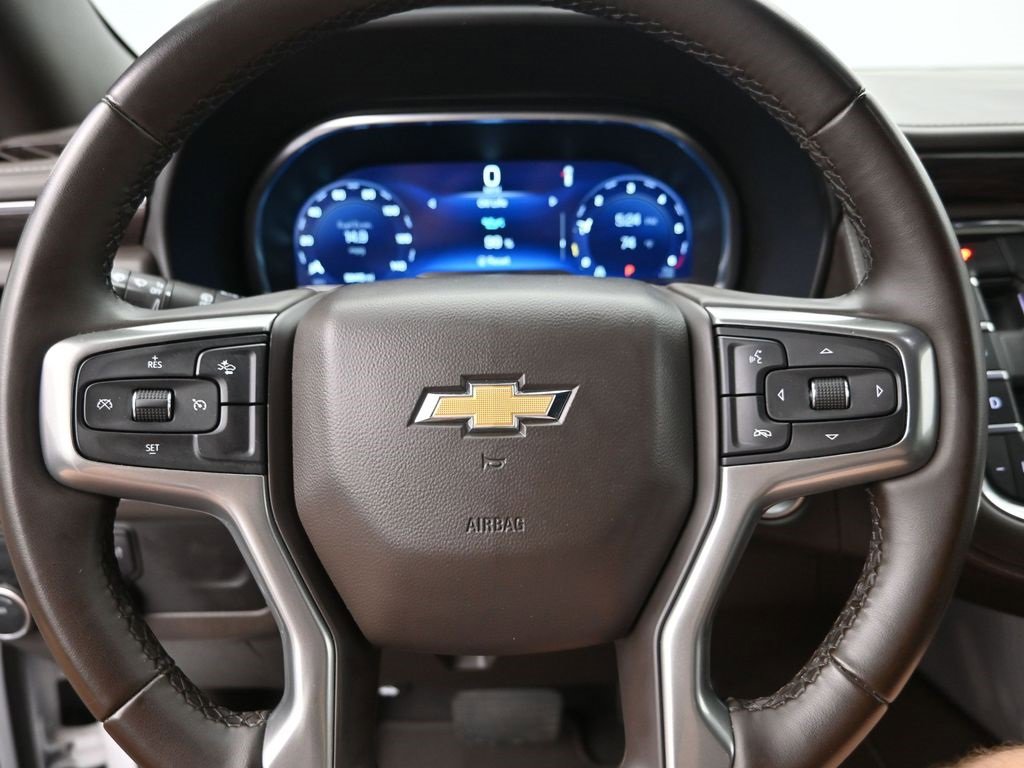 Used 2024 Chevrolet Suburban LT image 13