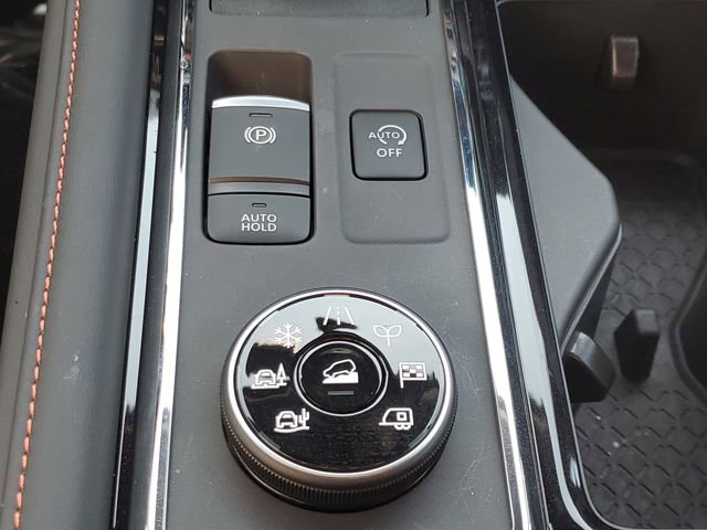 Used 2025 Nissan Pathfinder Rock Creek image 32