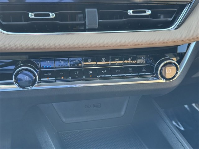 New 2026 Chevrolet Equinox ACTIV w/ Convenience Package III image 14