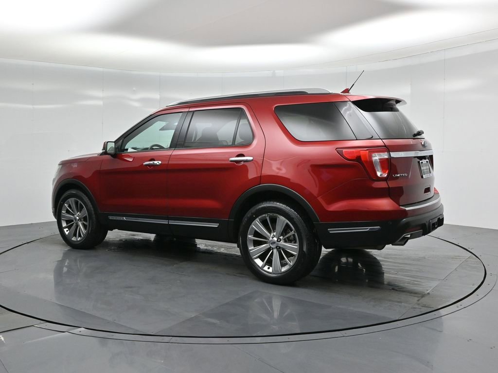 Certified 2018 Ford Explorer Limited w/ Ford Safe & Smart Package image 7
