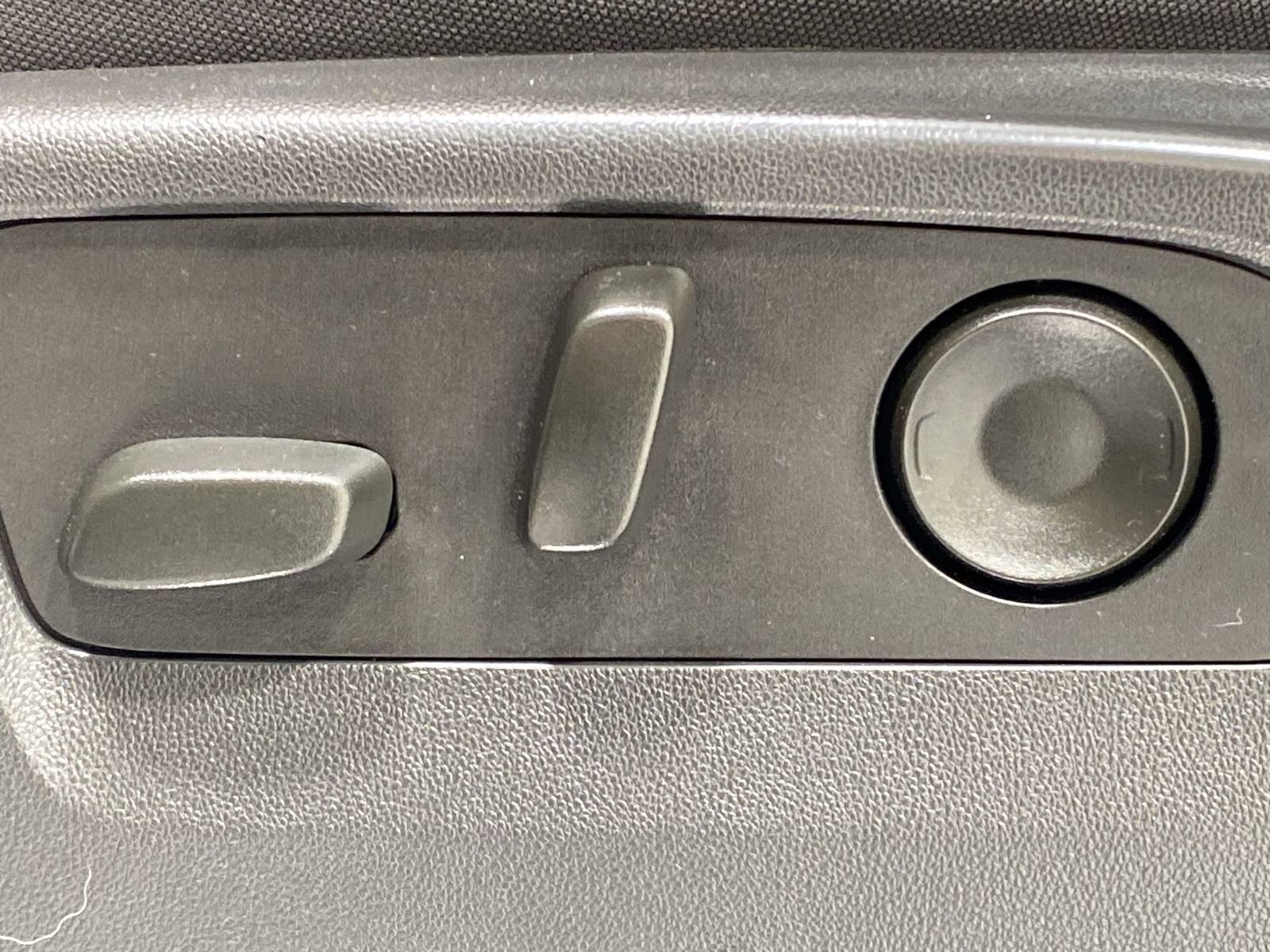 Used 2023 GMC Sierra 1500 Elevation w/ X31 Off-Road Package image 12