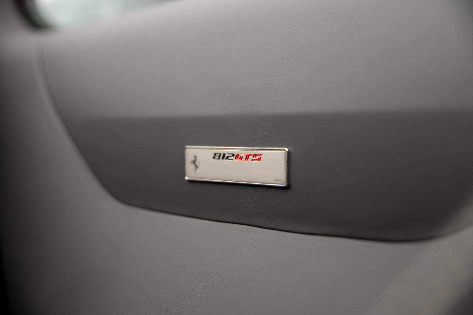 Used 2022 Ferrari 812 GTS RWD image 30