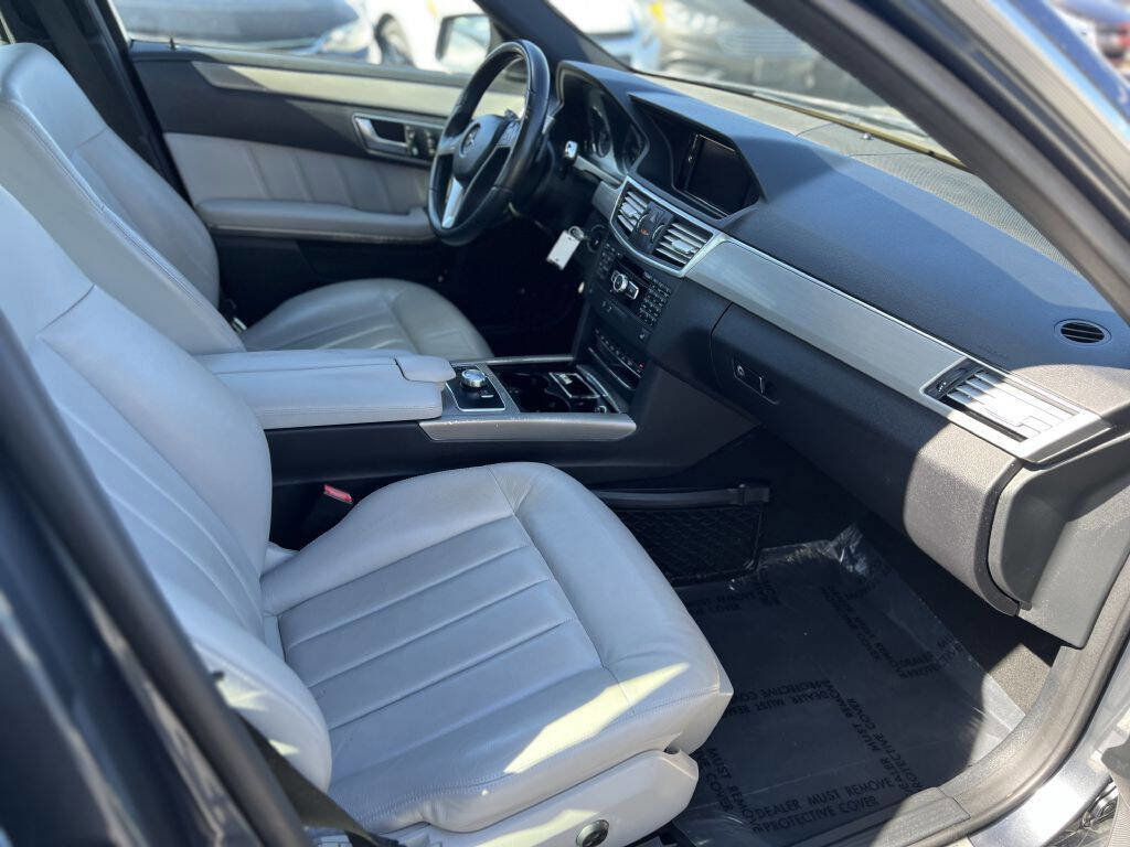 Used 2013 Mercedes-Benz E 350 Sedan image 9