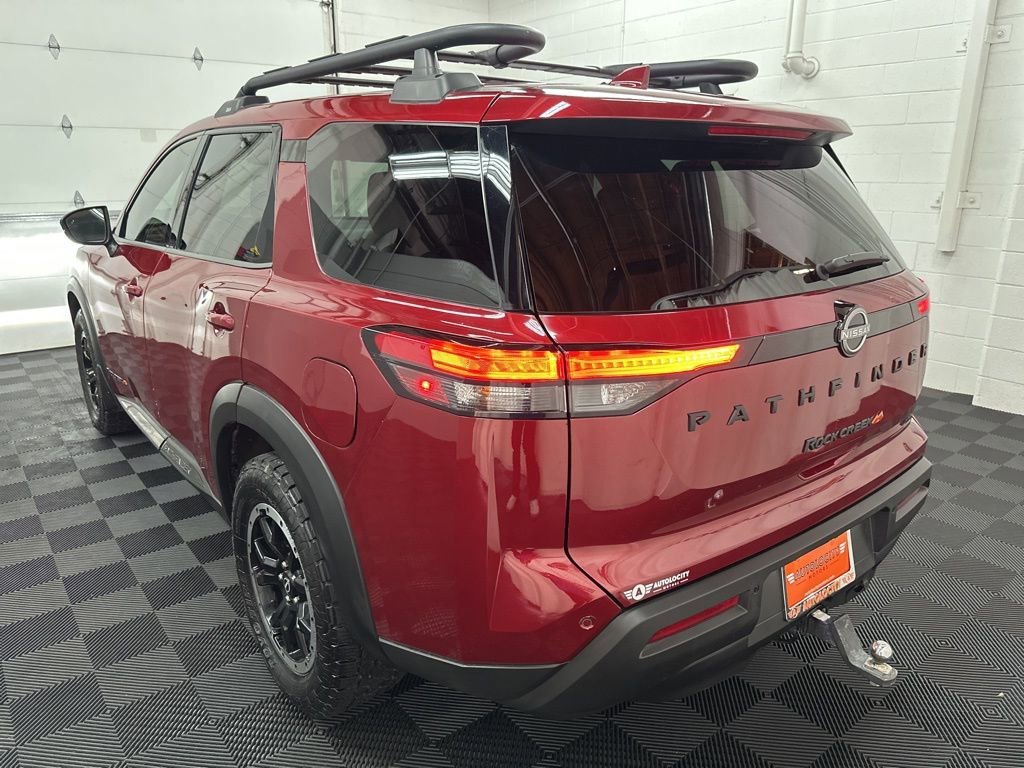 Used 2024 Nissan Pathfinder Rock Creek AWD/4WD image 8