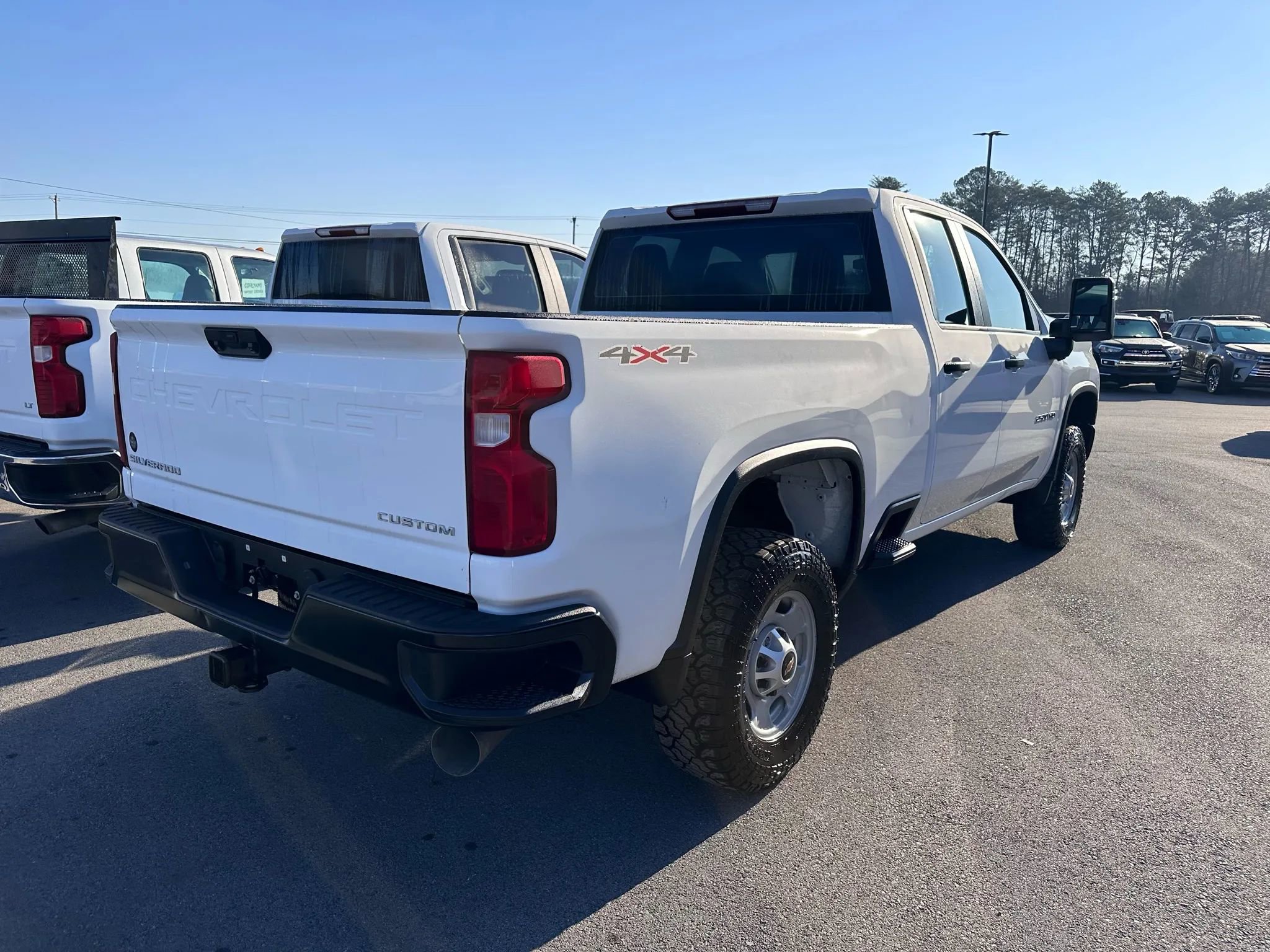 Used 2023 Chevrolet Silverado 2500 W/T w/ WT Fleet Convenience Package AWD/4WD image 4