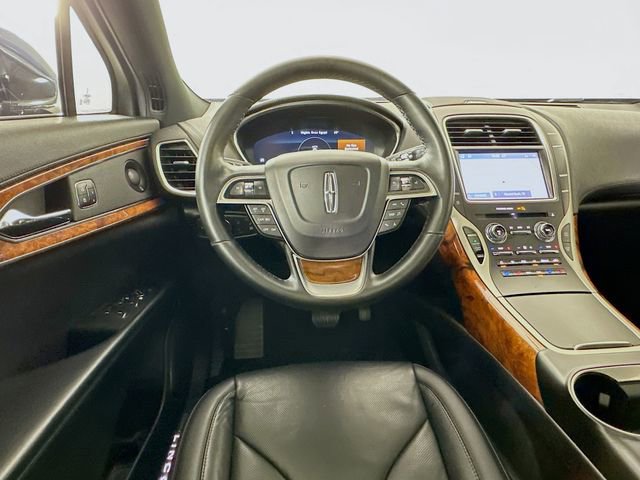 Used 2020 Lincoln Nautilus Reserve image 24
