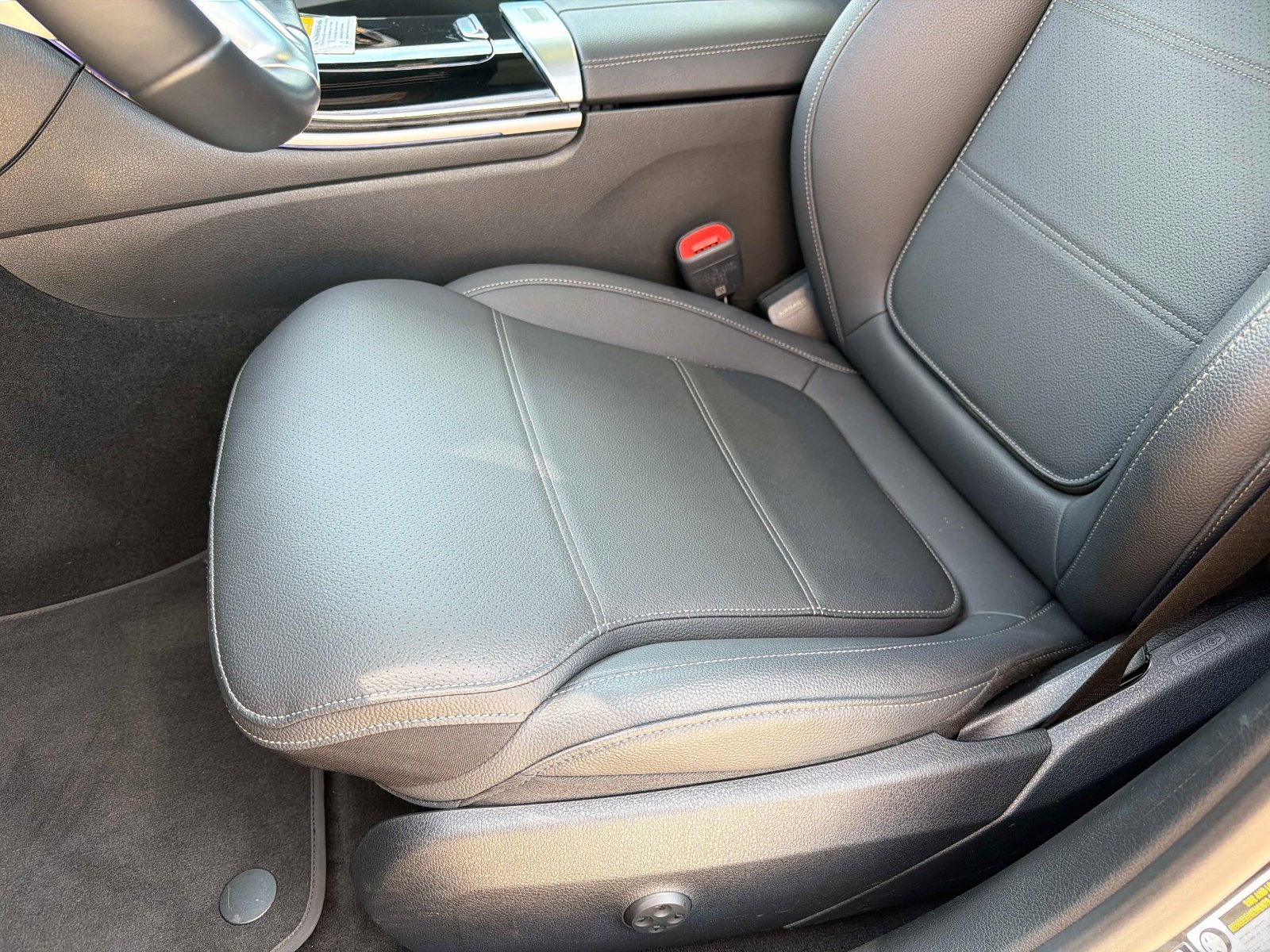 Used 2026 Mercedes-Benz C 300 Sedan image 18