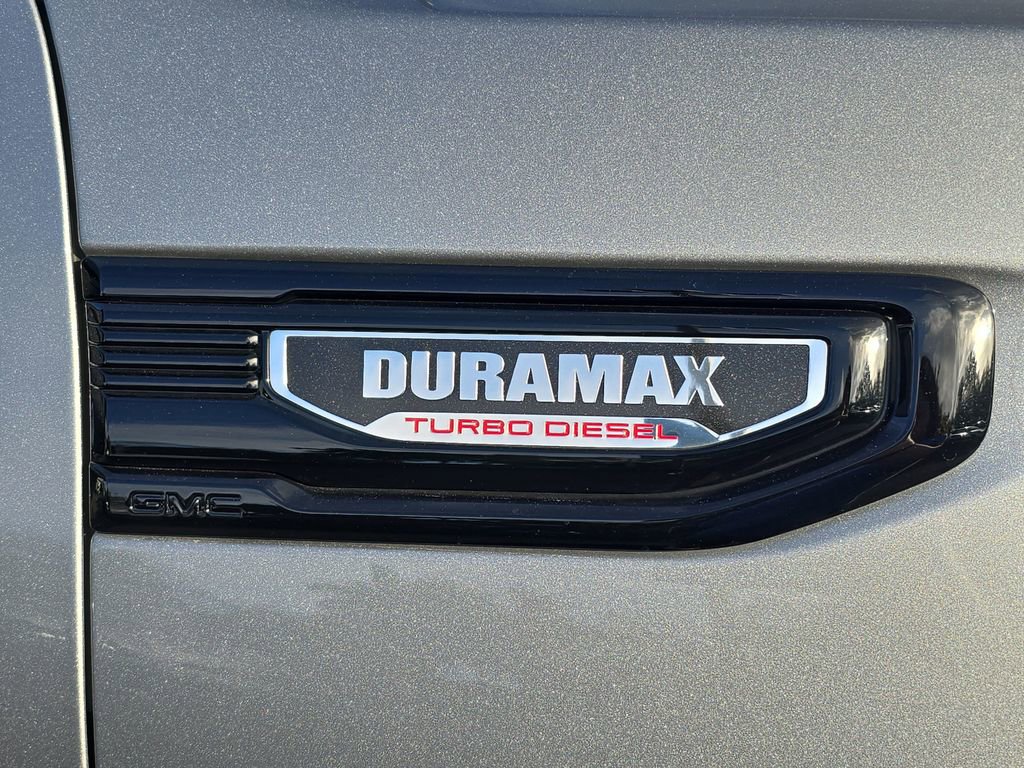 Used 2025 GMC Sierra 1500 Elevation w/ Preferred Package image 5