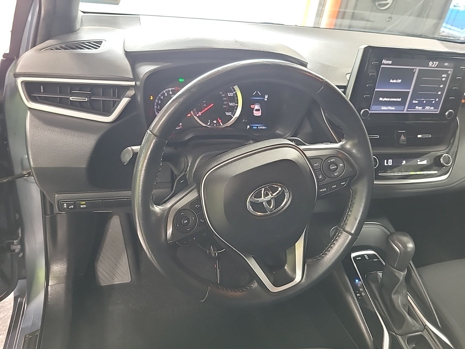 Used 2020 Toyota Corolla SE w/ SE Premium Package FWD image 11