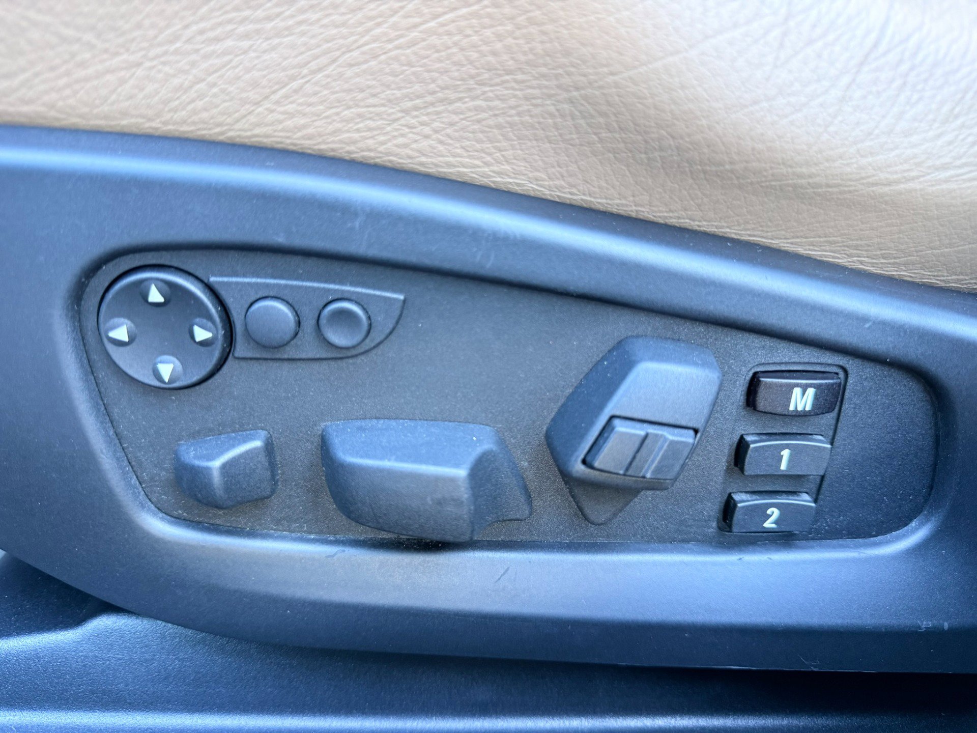 Used 2009 BMW 535i xDrive Wagon image 13