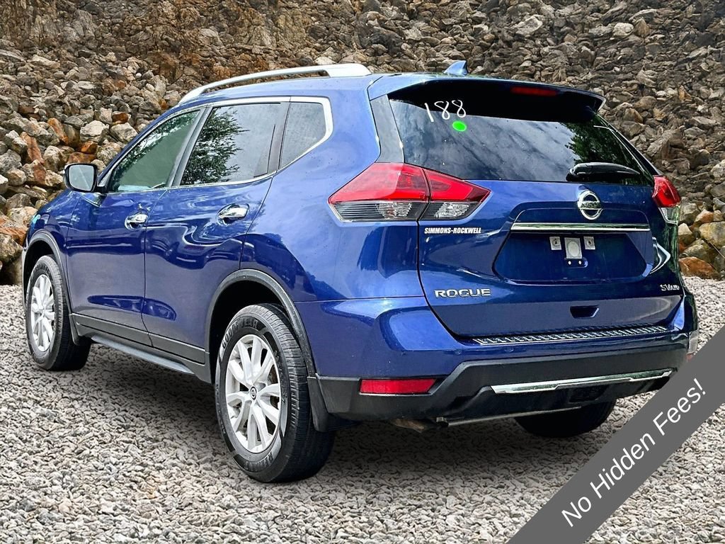 Used 2018 Nissan Rogue SV AWD/4WD image 11