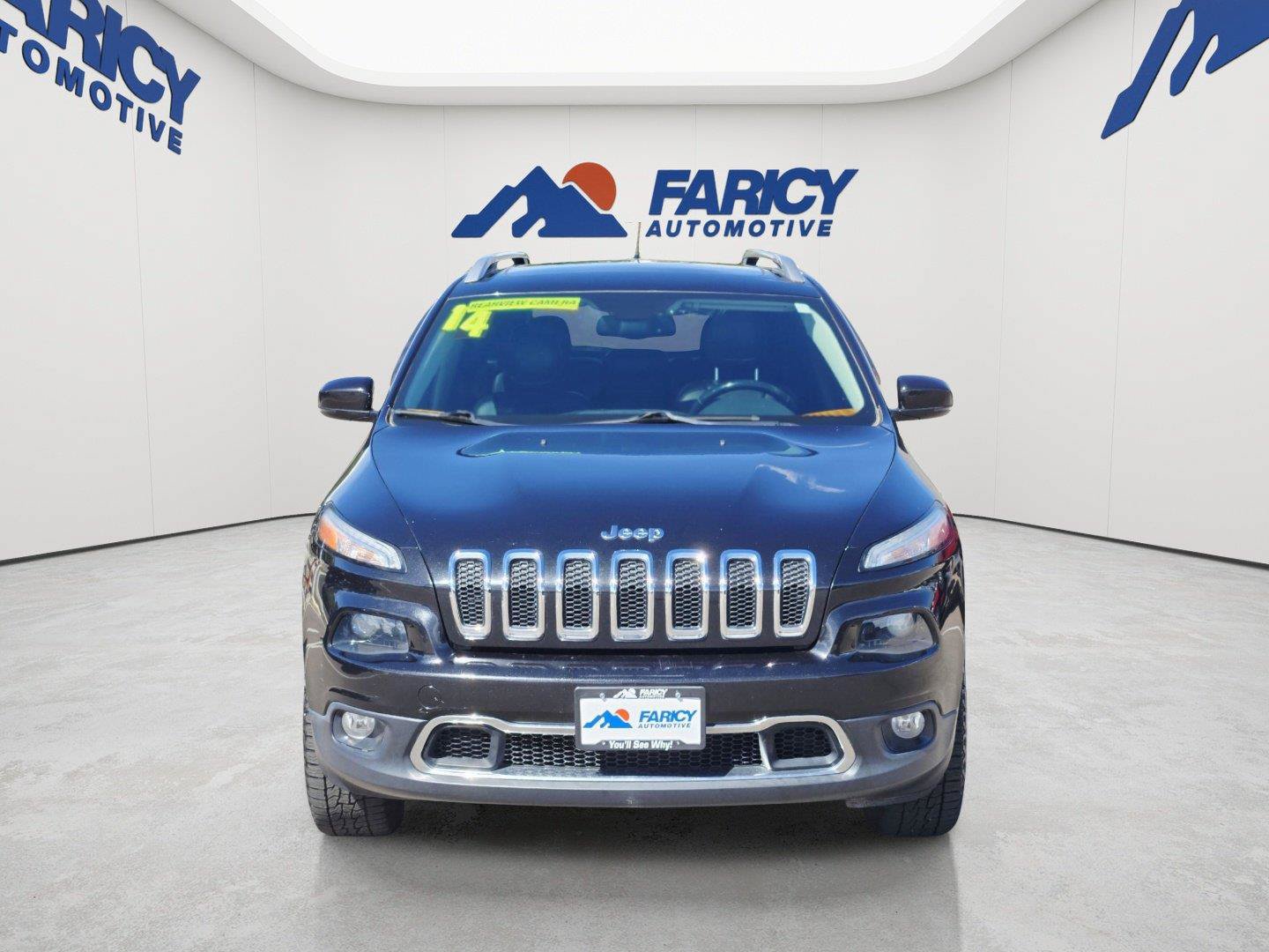 Used 2014 Jeep Cherokee Limited w/ Luxury Group AWD/4WD image 2