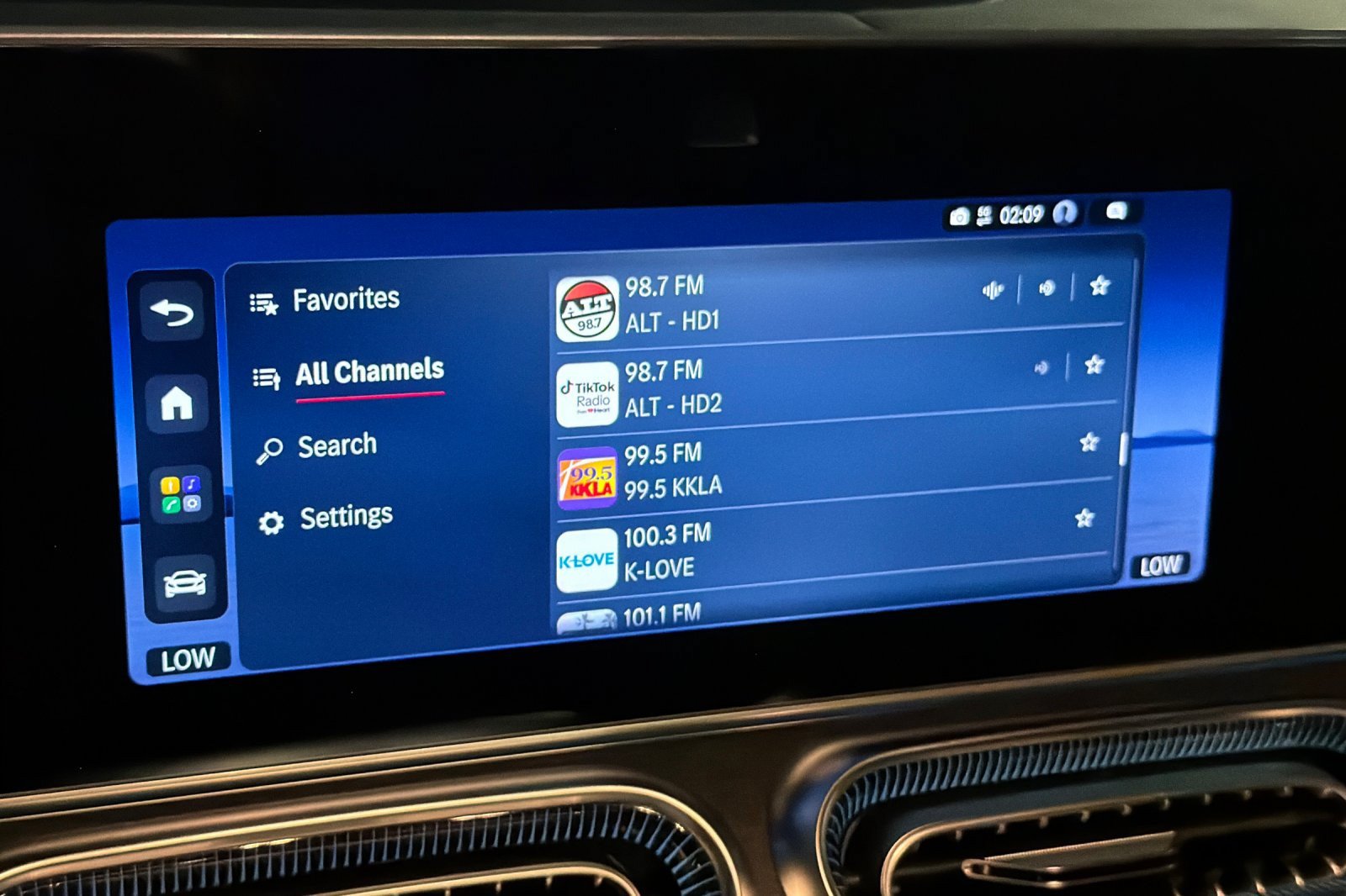 New 2027 Mercedes-Benz GLS 450 4MATIC image 16