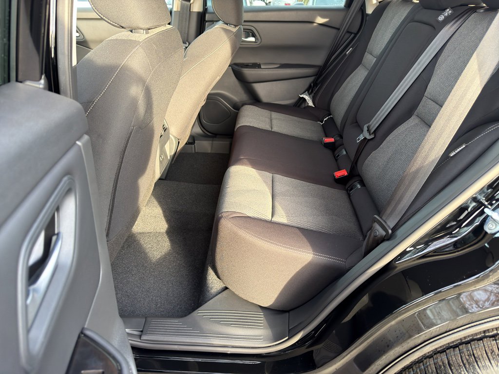 New 2026 Nissan Rogue SV image 27