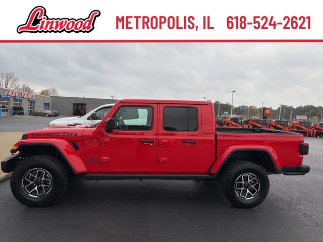 Used 2024 Jeep Gladiator Rubicon image 3