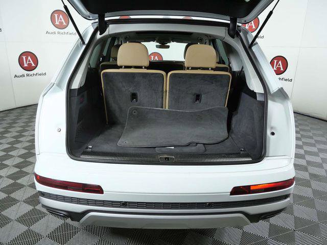 Used 2025 Audi Q7 3.0T Premium Plus image 10